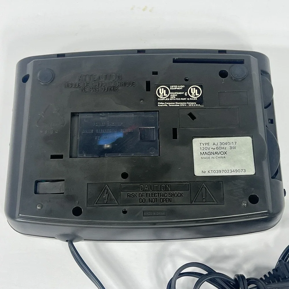 Magnavox AJ3040 FM AM Clock Radio Alarm Snooze Bedside Black Tested